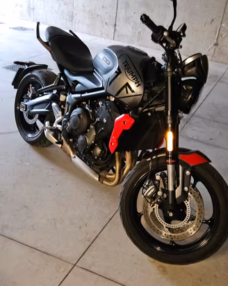 TRIUMPH TRIDENT 660 – PATENTE A2 