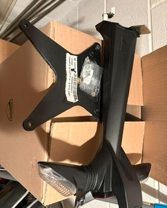 PORTA TARGA DUCATI PANIGALE V4 2023 ORIGINALE