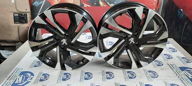 PEUGEOT 2008 ANNO 2024 - CERCHIONI