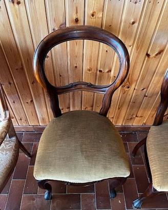 Set 4 sedie in legno con seduta imbottita