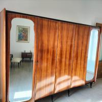 ARREDAMENTO (MOBILI)