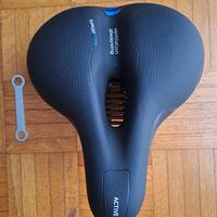 Sella nuova per bicicletta 