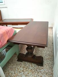 Tavolo in legno 