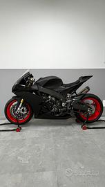 Aprilia RSV4 2017
