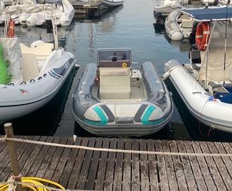 Gommone capelli lancer