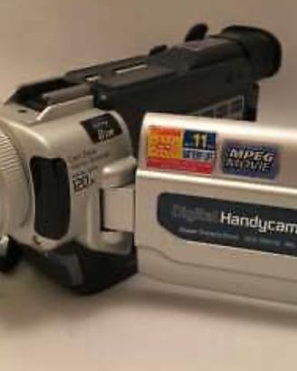 Telecamera sony dcr trv17e