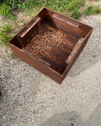 Vasi in acciaio corten