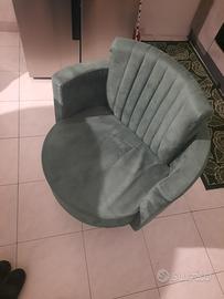 sedie e tavolini soggiorno con led