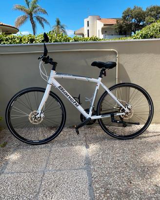 bici ibrida bianchi