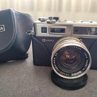 macchina fotografica yashica 