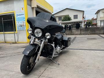 Harley-Davidson Street Glide