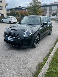 Mini Cooper S - benzina nera tettuccio