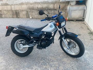 Yamaha TW 125