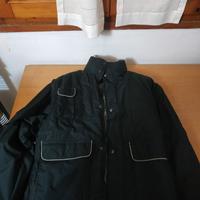 Giubbotto invernale imbottito con maniche staccabi