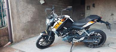Ktm Duke 125 del 2016
