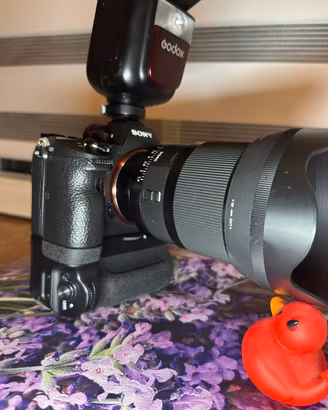 Sony A7 iii 12.400 scatti e Battery Grip