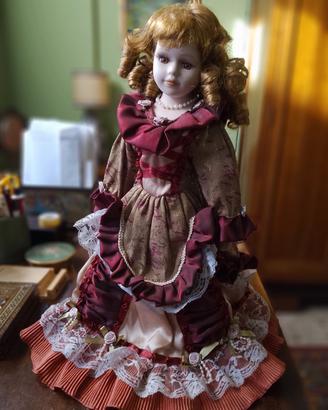 Bambola di porcellana