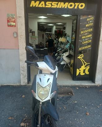 Kymco Agility 200 del 2012 - PERMUTE