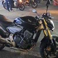 Honda hornet 600