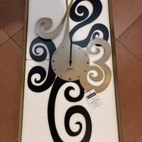 Orologio da parete in metallo