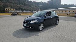 Lancia Ypsilon 1.2 GPL Ecochic Gold – Unico propri