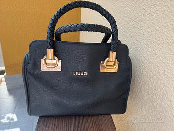 Borsa con manici e tracolla nera