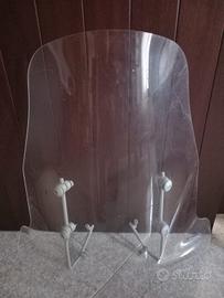 Parabrezza per scooter 