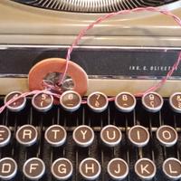 Macchina per scrivere Olivetti studio 42