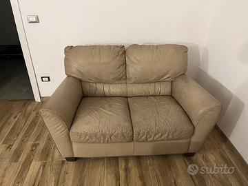 divano vintage in pelle
