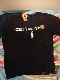 T-shirt basic con scritta