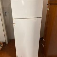 Frigorifero con congelatore ad incasso