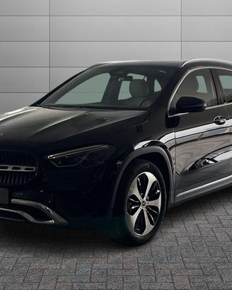 MERCEDES-BENZ GLA 200 d Automatic 4MATIC