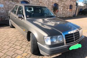 MERCEDES Classe E 124 anni - 1990
