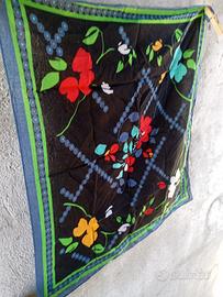 foulard
