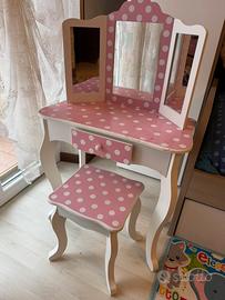 Tavolino trucco bimba + sgabello