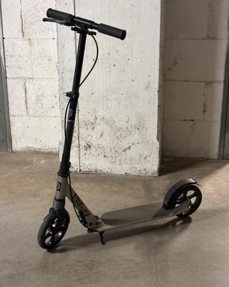 Monopattino decathlon oxelo mid9