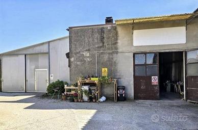 Immobile in asta di 482 m² a Costa di Rovigo