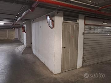 Garage per moto/magazzino via Monte Cervialto 77a