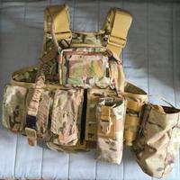 Gilet tattico Pantac accessoriato