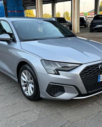 AUDI A3 SPB 30 TFSI S tronic Business HYBRID