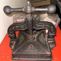 Torchio per stampa e rilegatura