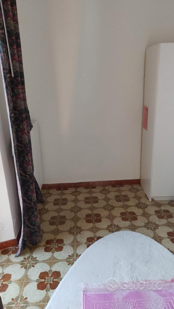 Stanza singola in Borgo Vittoria, foto 6 di 6