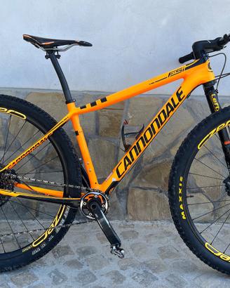 Mtb cannondale fsi tgM tutta in carbonio