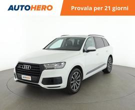 AUDI Q7 UL02701