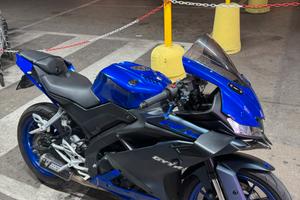R125 2022