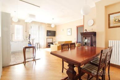 3 LOCALI A SAN BENEDETTO DEL TRONTO