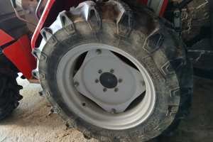 Gomme trattore agricolo