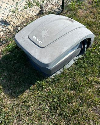 Robot tosaerba HONDA MIIMO HRM300