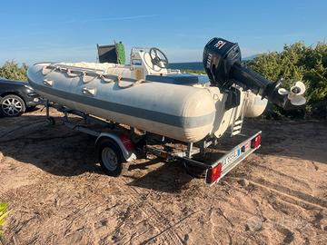 Gommone 4 mt con carrello 5 mt