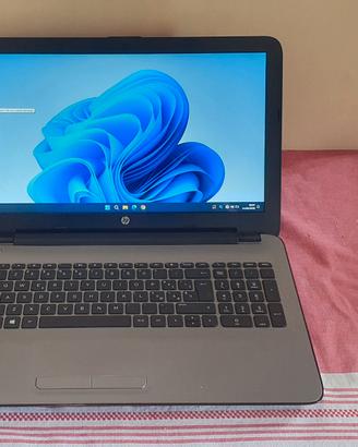 Notebook HP 15-ba039nl,A8-7410,Radeon M330 8gb ram